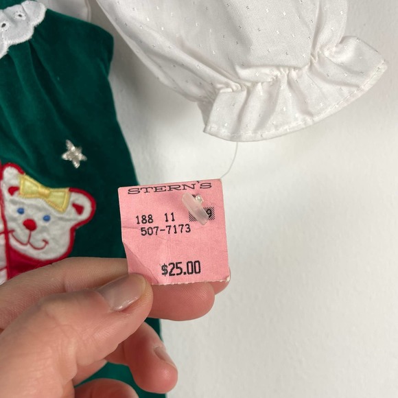 Vintage NEW Christmas Bear Velvet Jumper Baby Girls Size 6-9 Months - Picture 2 of 7